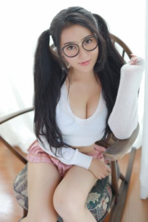 美女靠比视频